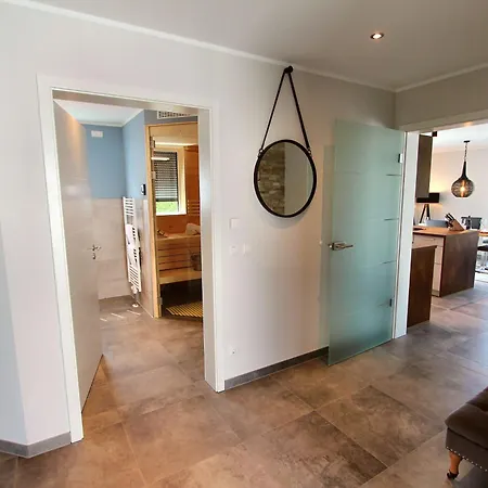 Apartment Luxus_eg_fewo Tee One *